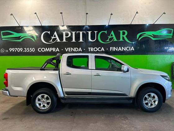 CHEVROLET S10 2.5 ADVANTAGE 4X2 CD 16V FLEX 4P MANUAL CHEVROLET S10 2.5 ADVANTAGE 4X2 CD 16V FLEX 4P MANUAL